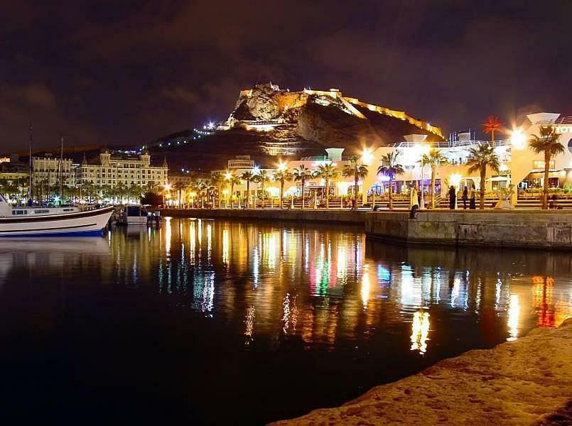 Beach, City Center And Entertainment Alicante Ngoại thất bức ảnh